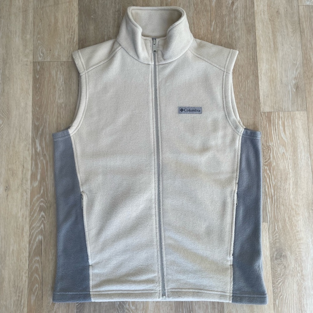 Columbia fleece vest